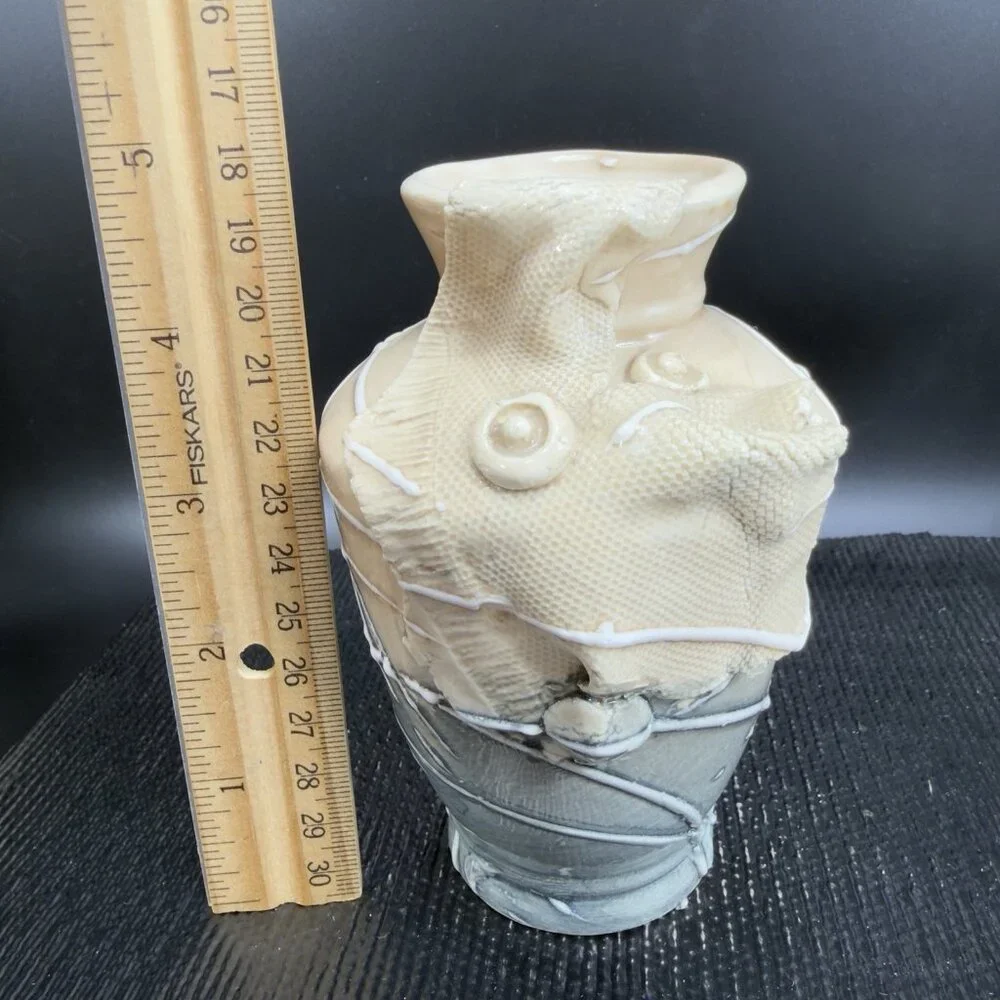 Delicate Ceramic‎ Vase Vessel With Texture Flower Pot Container Vintage Decor